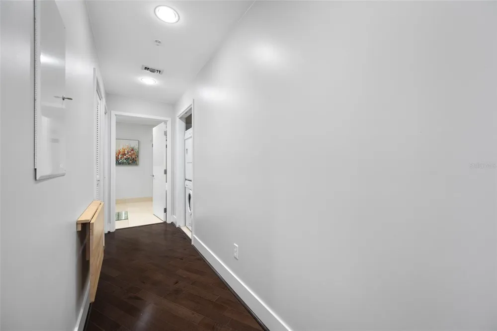 175 1ST STREET S #1204 St Petersburg, FL 33701