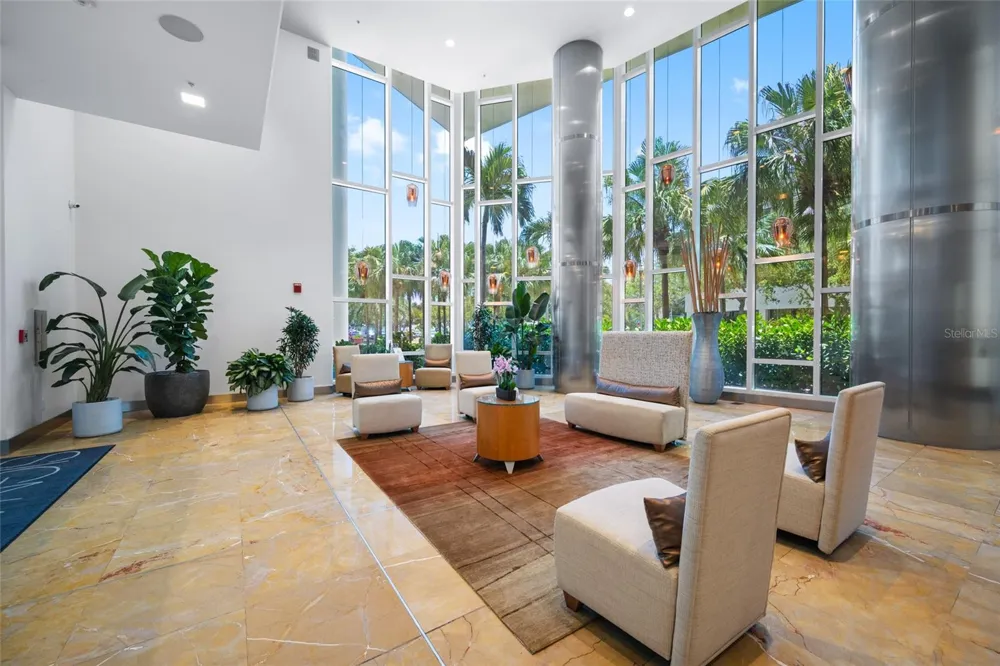 175 1ST STREET S #1204 St Petersburg, FL 33701