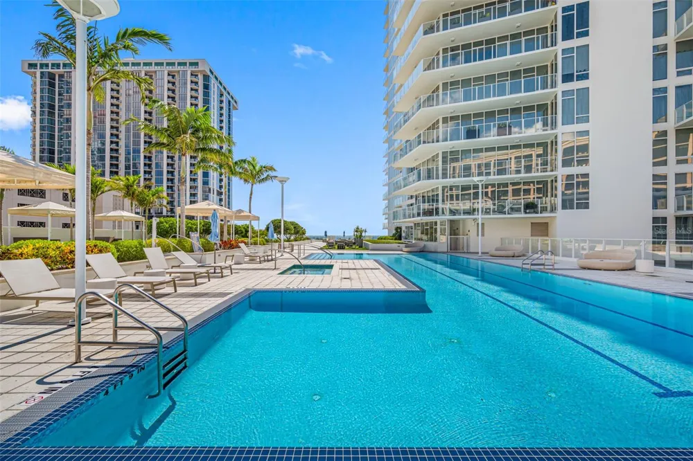 175 1ST STREET S #1204 St Petersburg, FL 33701