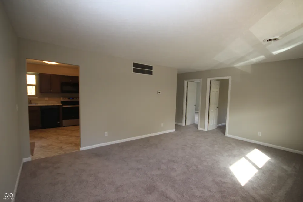 960 Valley View Drive Plainfield, IN 46168