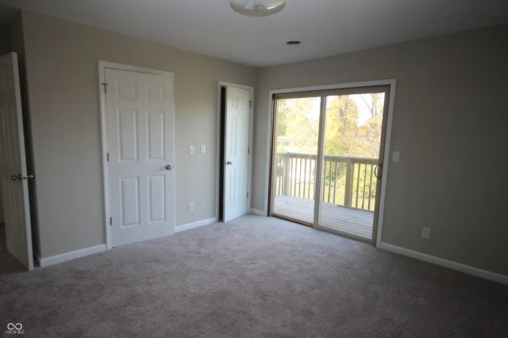 960 Valley View Drive Plainfield, IN 46168