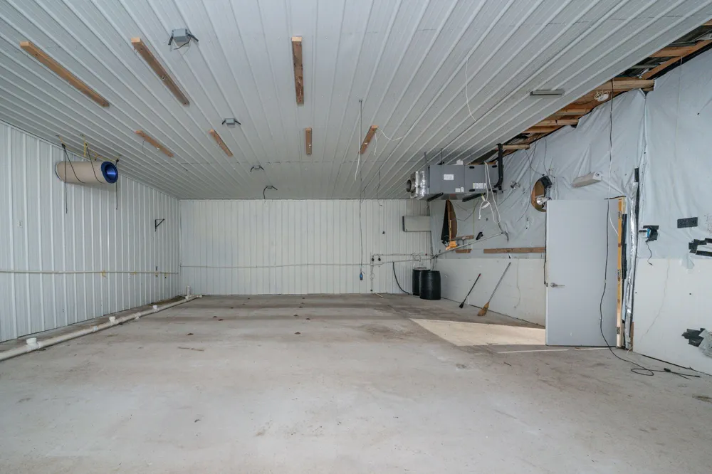 23105 Prickett Pelkie, MI 49958