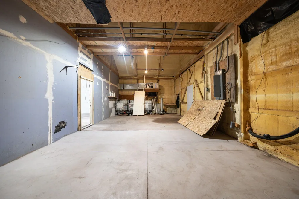 23105 Prickett Pelkie, MI 49958
