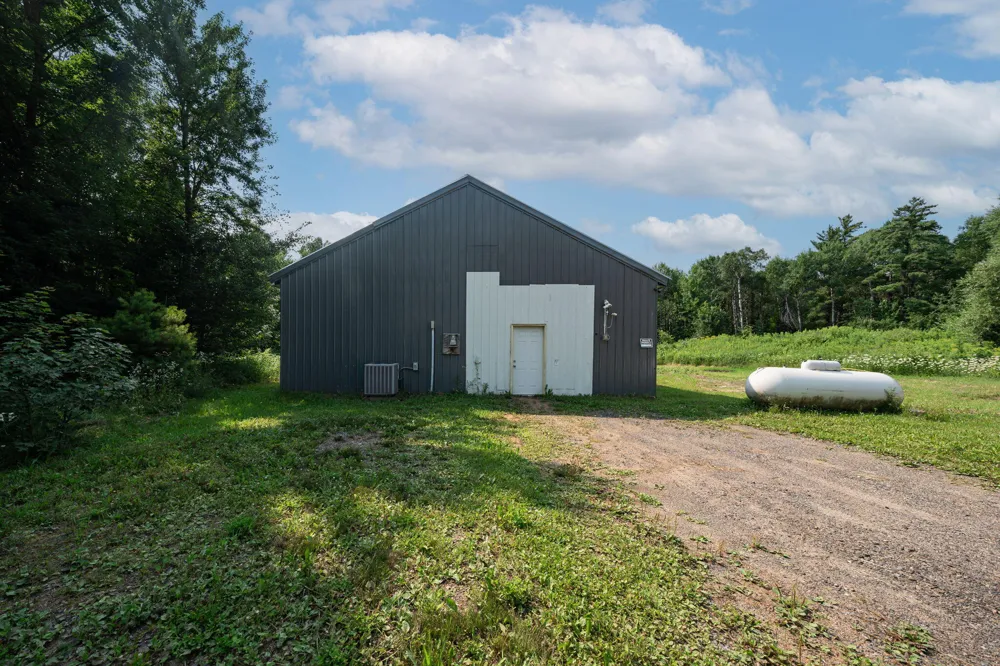 23105 Prickett Pelkie, MI 49958
