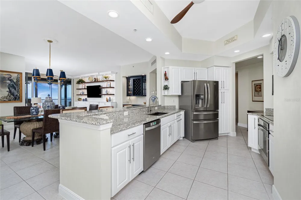 3313 SUNSET KEY CIR #701 Punta Gorda, FL 33955