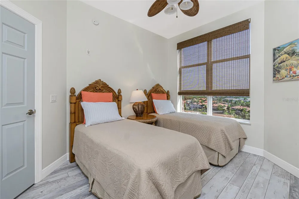 3313 SUNSET KEY CIR #701 Punta Gorda, FL 33955