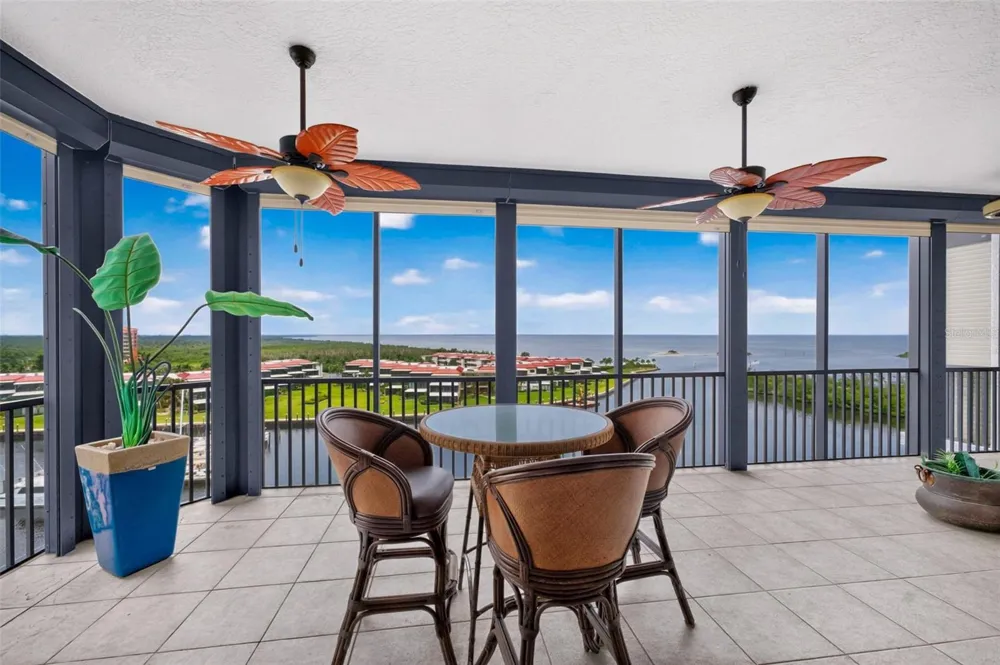 3313 SUNSET KEY CIR #701 Punta Gorda, FL 33955