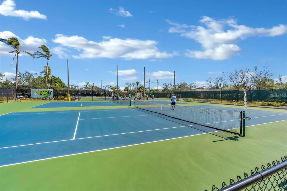 3313 SUNSET KEY CIR #701 Punta Gorda, FL 33955