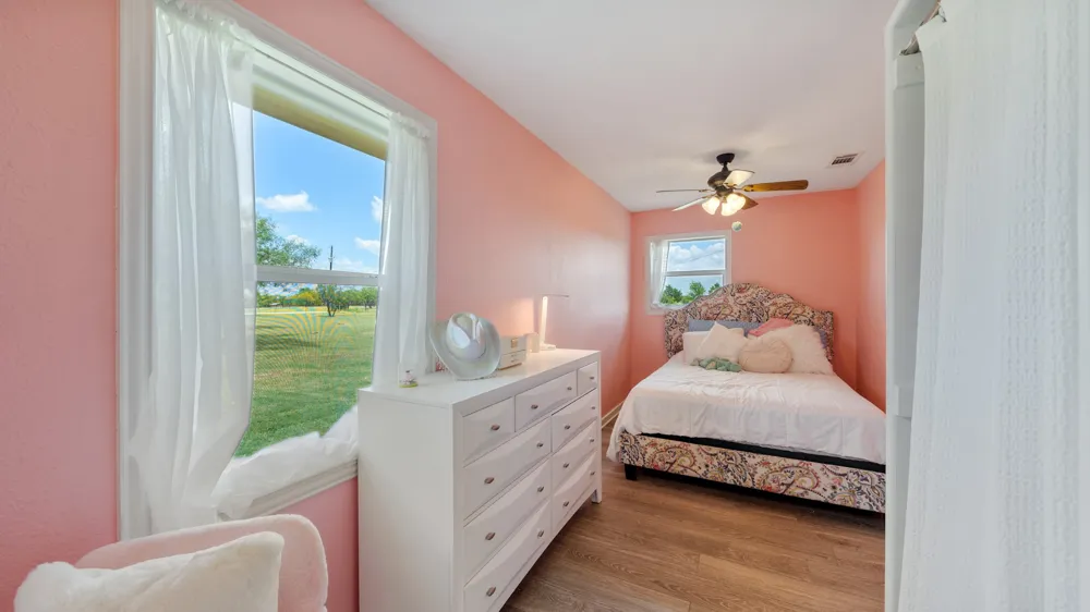14194 County Road 4015 Mabank, TX 75147