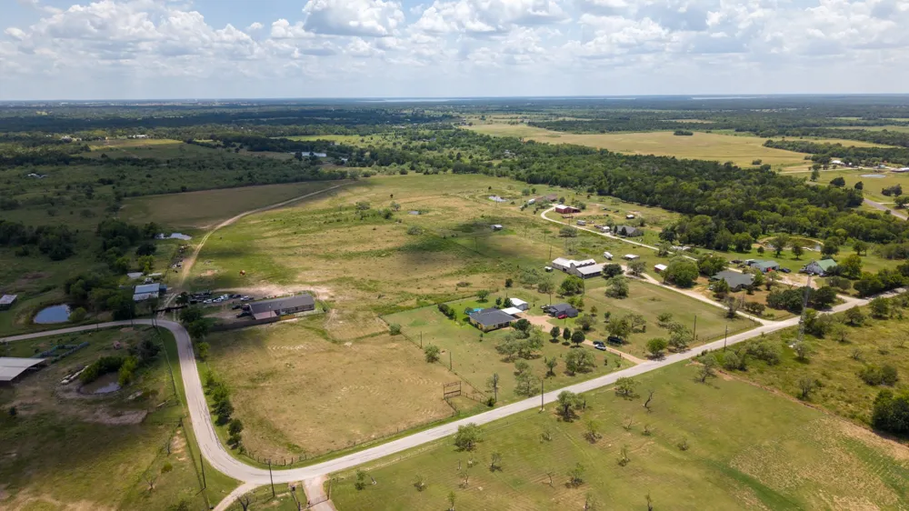 14194 County Road 4015 Mabank, TX 75147