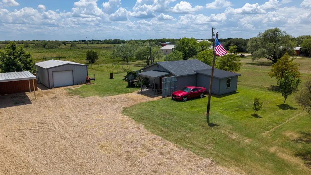 14194 County Road 4015 Mabank, TX 75147