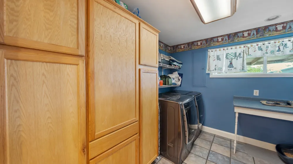 14194 County Road 4015 Mabank, TX 75147