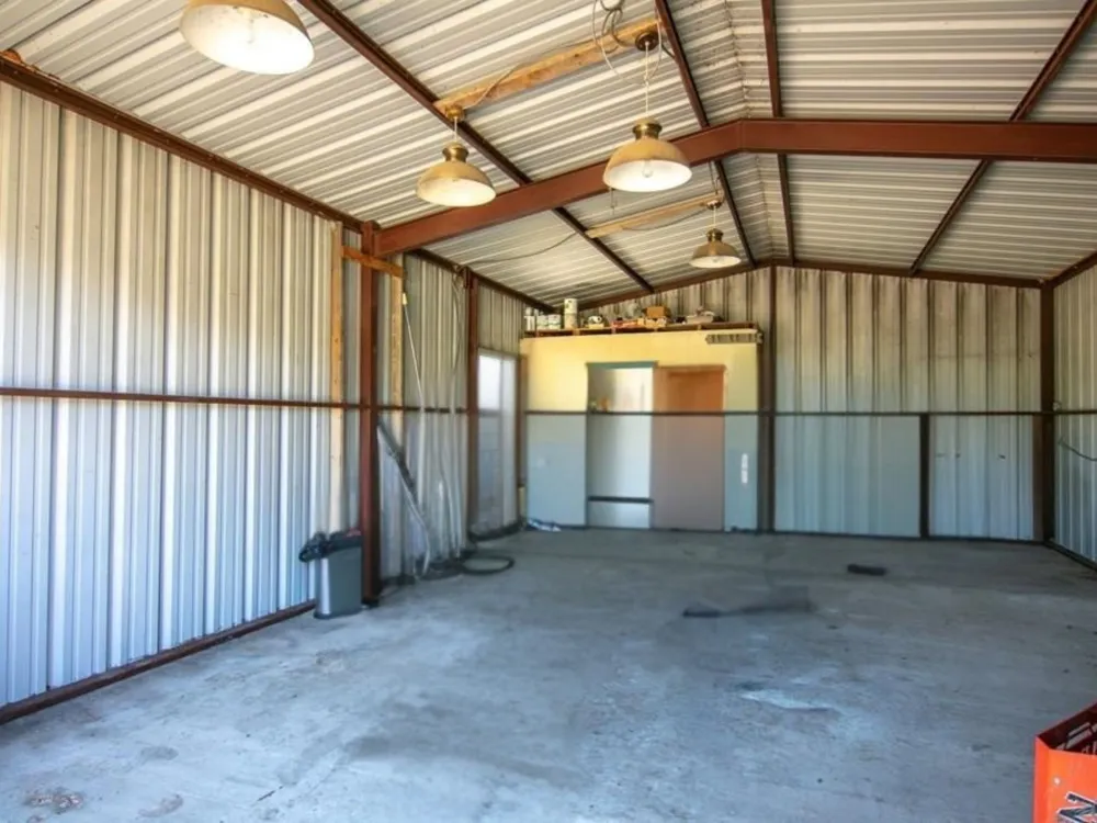 14194 County Road 4015 Mabank, TX 75147
