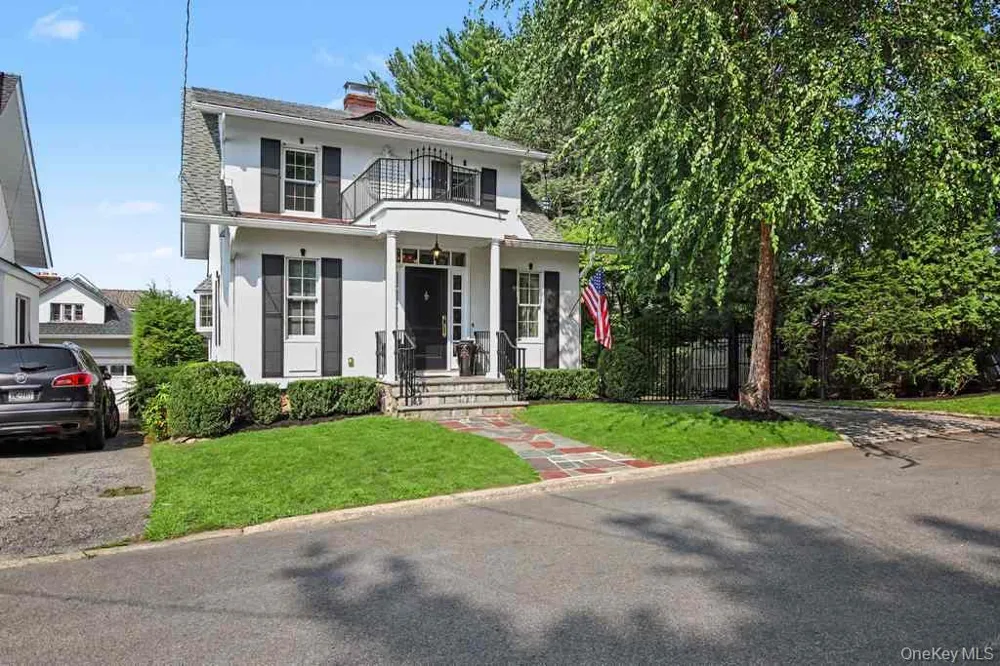 73 Clinton Avenue Ossining, NY 10562