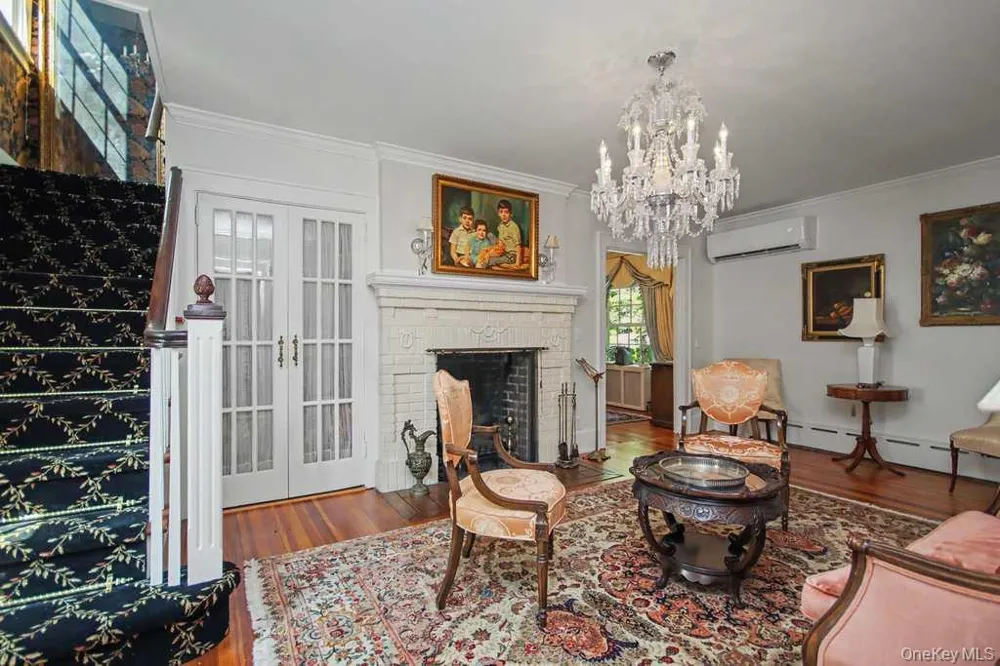 73 Clinton Avenue Ossining, NY 10562
