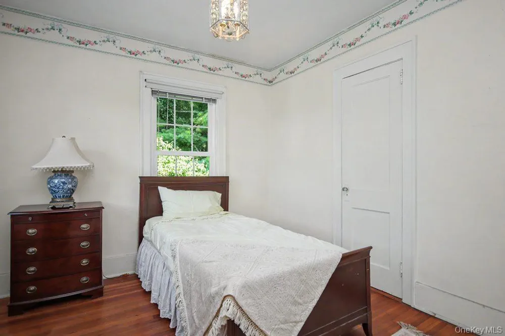 73 Clinton Avenue Ossining, NY 10562