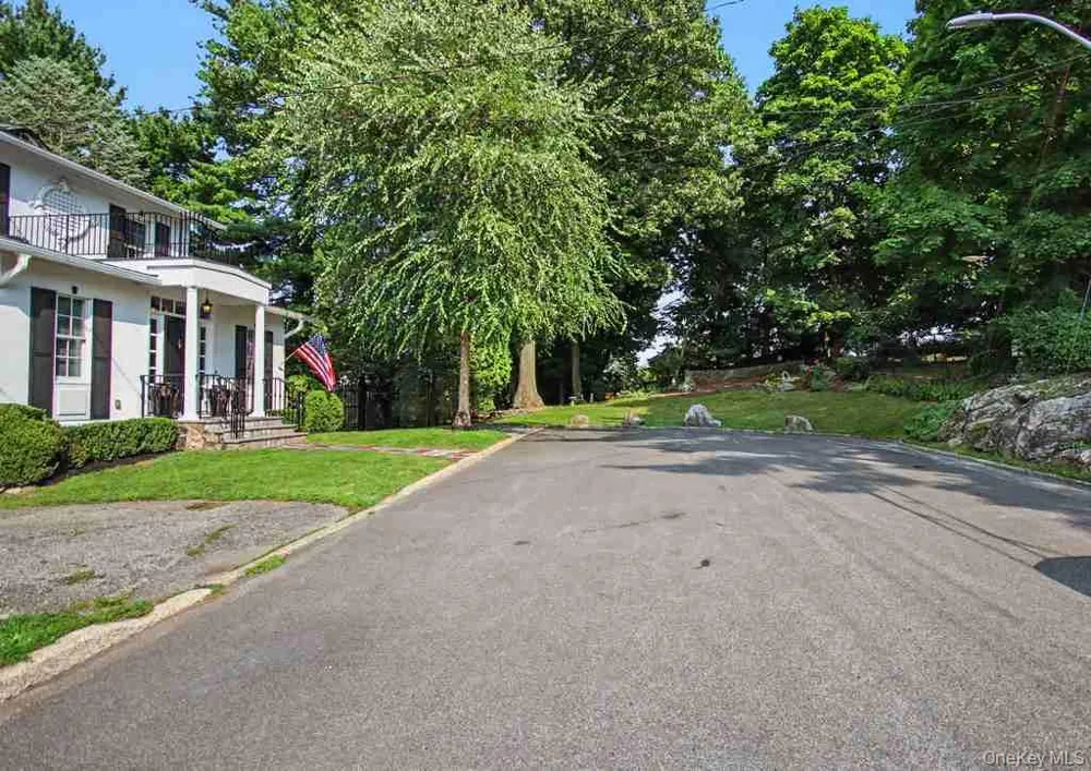 73 Clinton Avenue Ossining, NY 10562