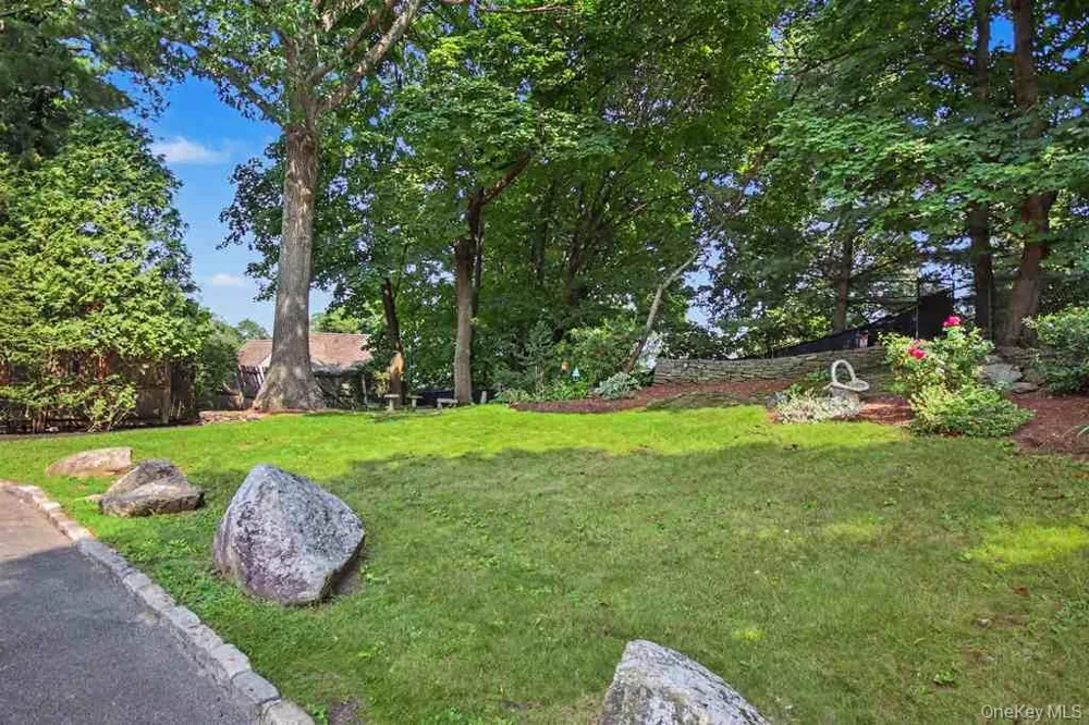 73 Clinton Avenue Ossining, NY 10562