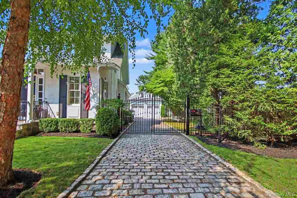 73 Clinton Avenue Ossining, NY 10562