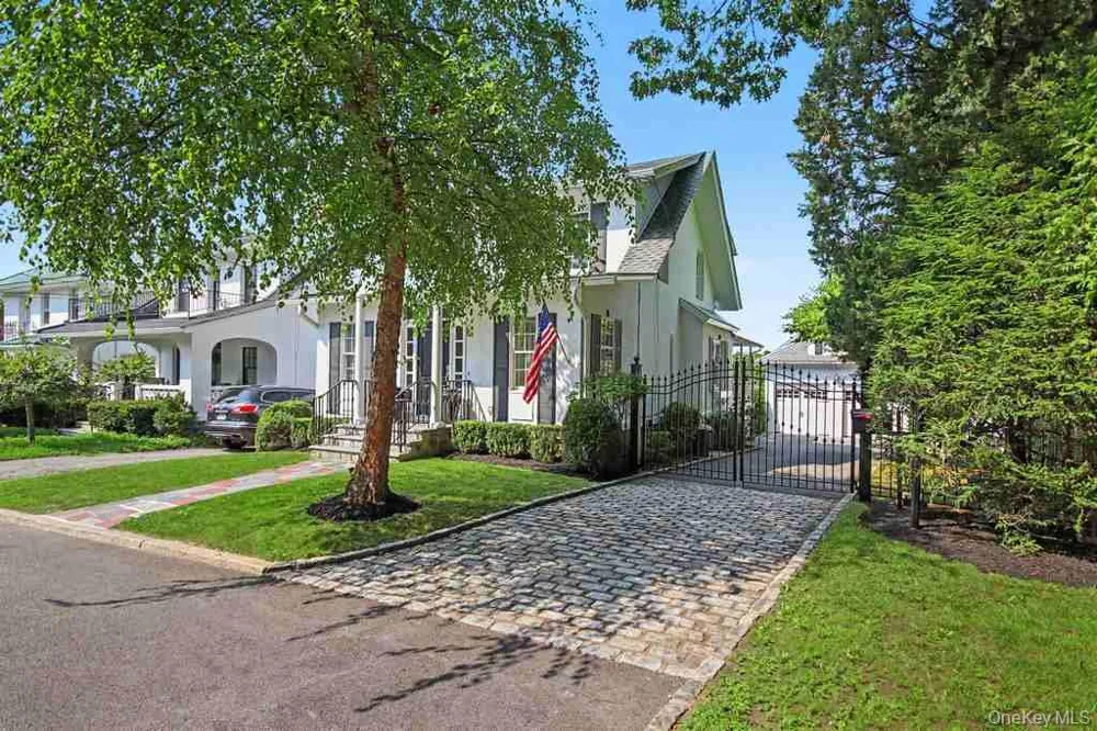 73 Clinton Avenue Ossining, NY 10562