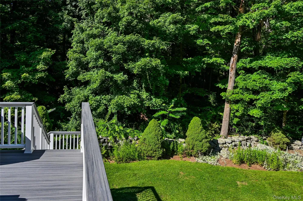 10 Pheasant Crossing Lane Brewster, NY 10509