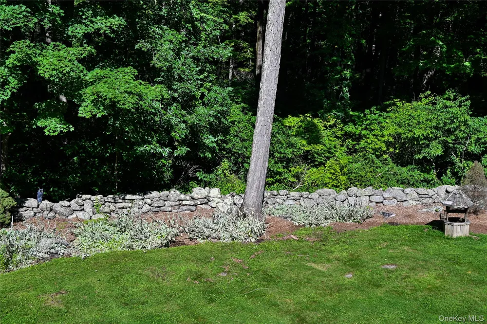 10 Pheasant Crossing Lane Brewster, NY 10509