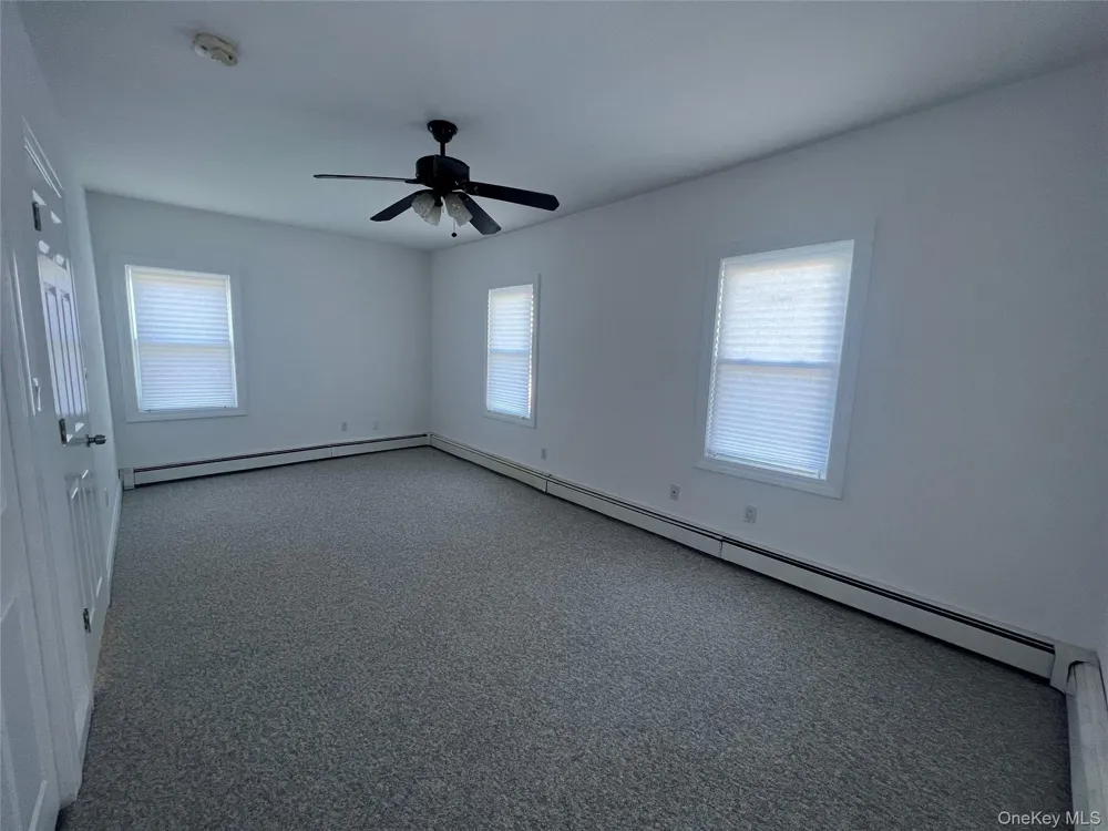 445 W Walnut Street #Upper Long Beach, NY 11561