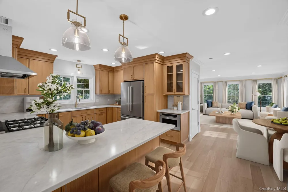 111 Altamont Avenue Sea Cliff, NY 11579