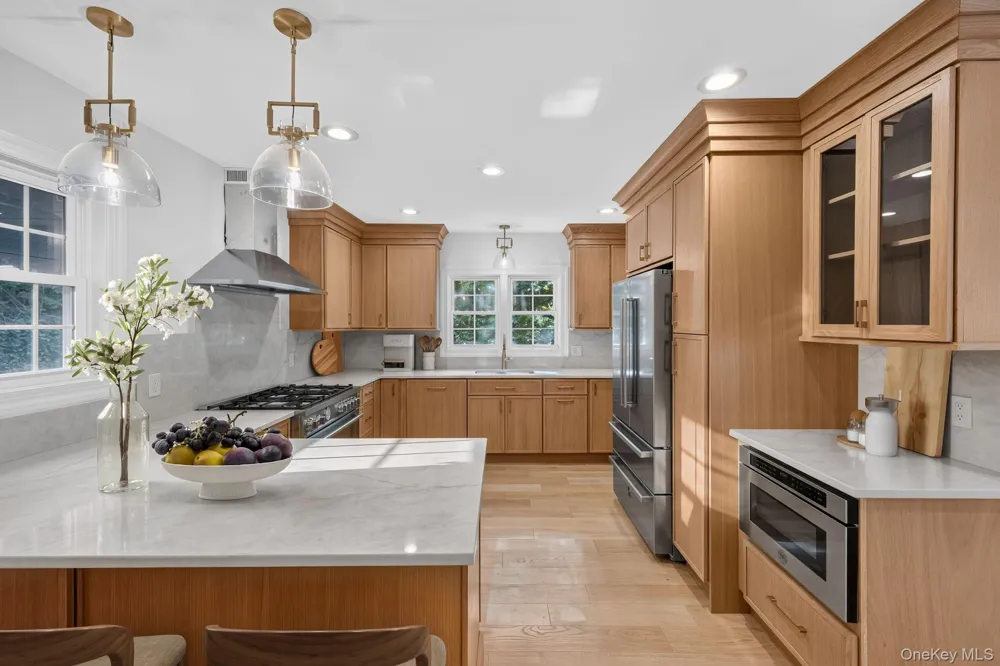 111 Altamont Avenue Sea Cliff, NY 11579