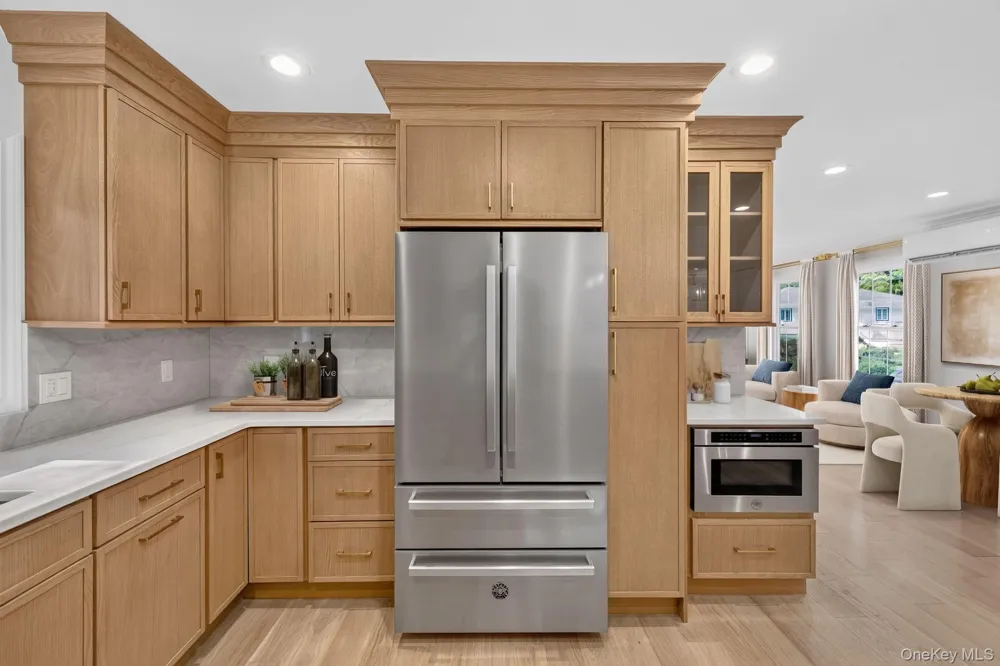 111 Altamont Avenue Sea Cliff, NY 11579
