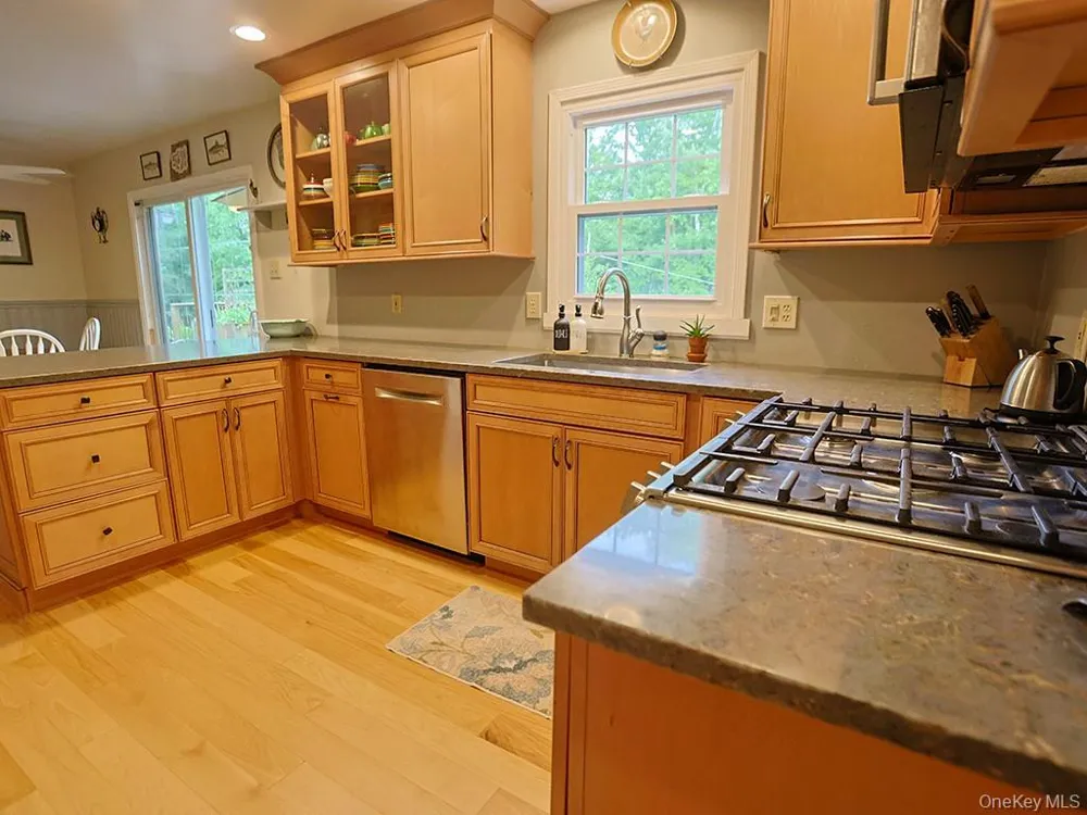 1215 Route 211 W Middletown, NY 10940