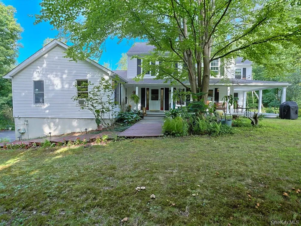1215 Route 211 W Middletown, NY 10940