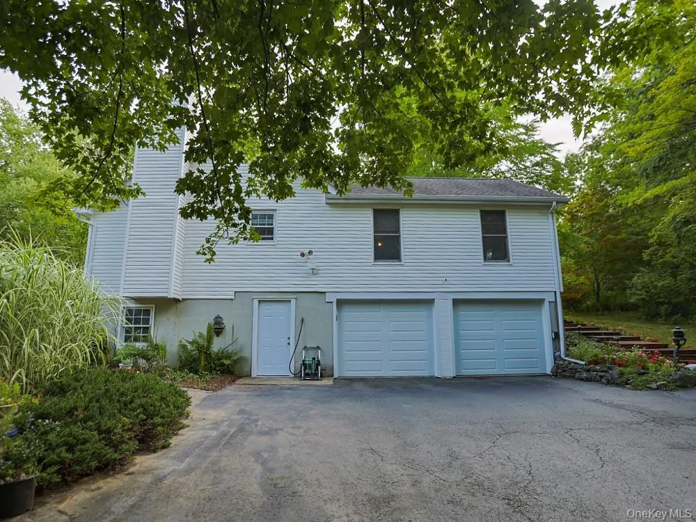 1215 Route 211 W Middletown, NY 10940