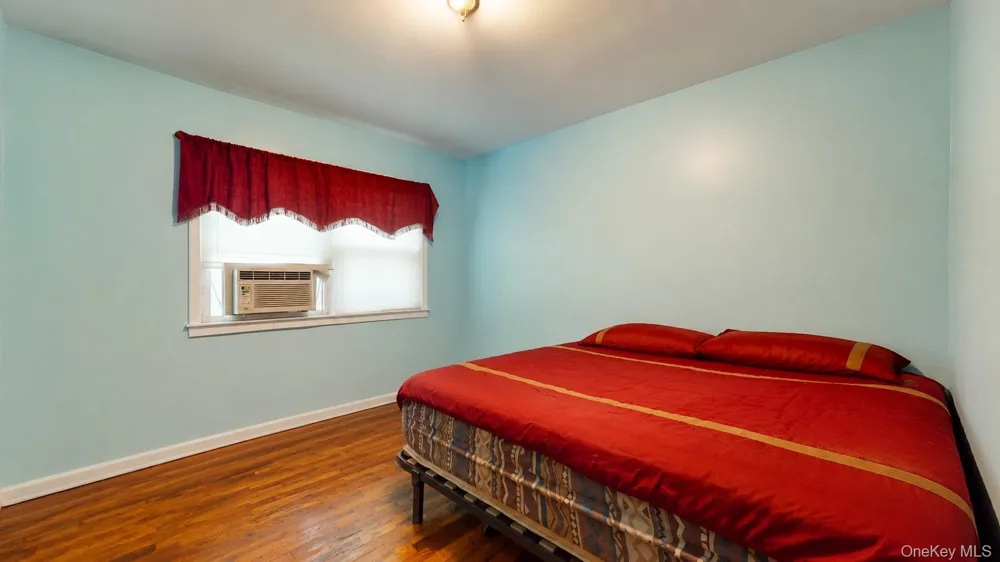 336 W Valley Stream Boulevard Valley Stream, NY 11580