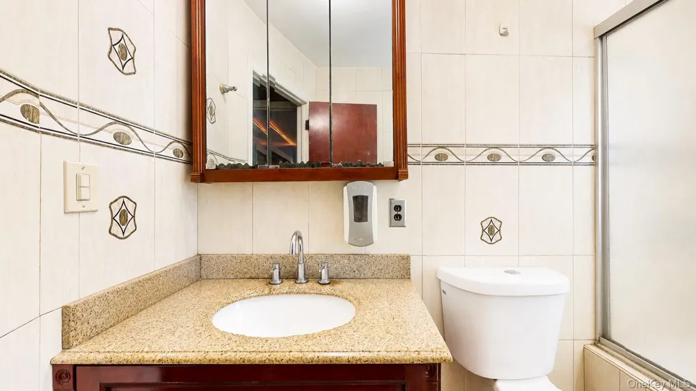 336 W Valley Stream Boulevard Valley Stream, NY 11580