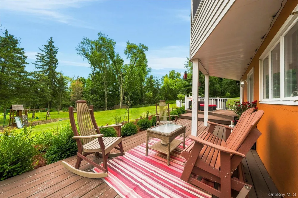 412 Laroe Road Chester, NY 10918