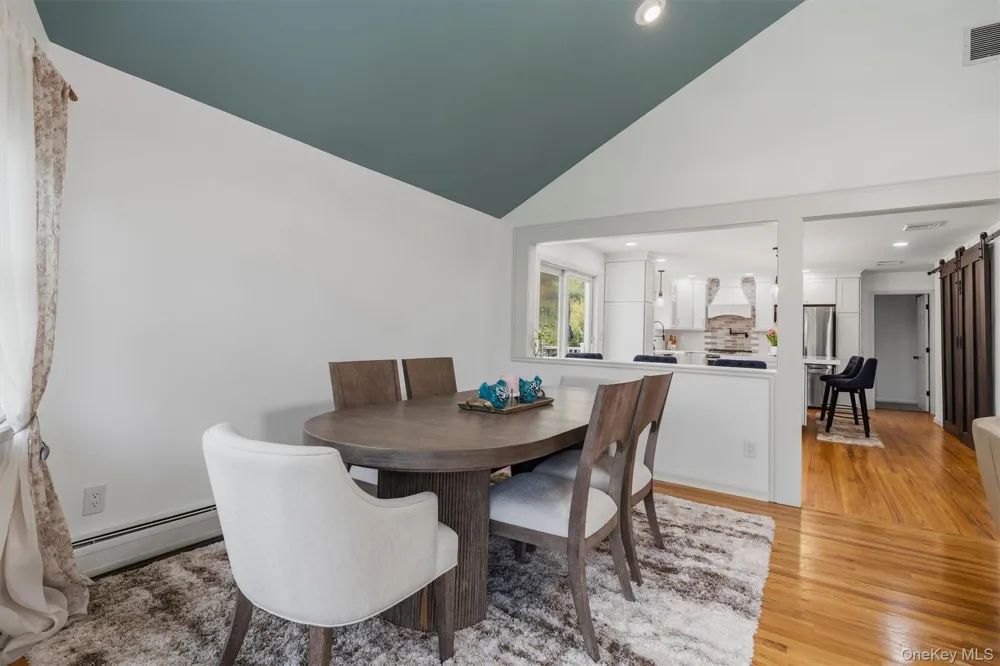 412 Laroe Road Chester, NY 10918