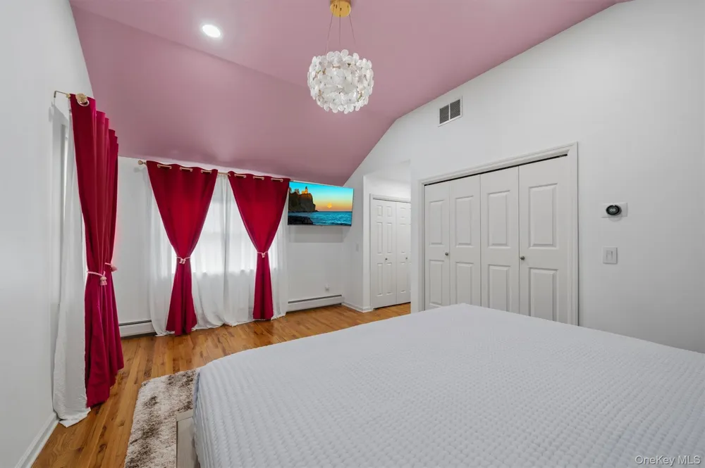 412 Laroe Road Chester, NY 10918