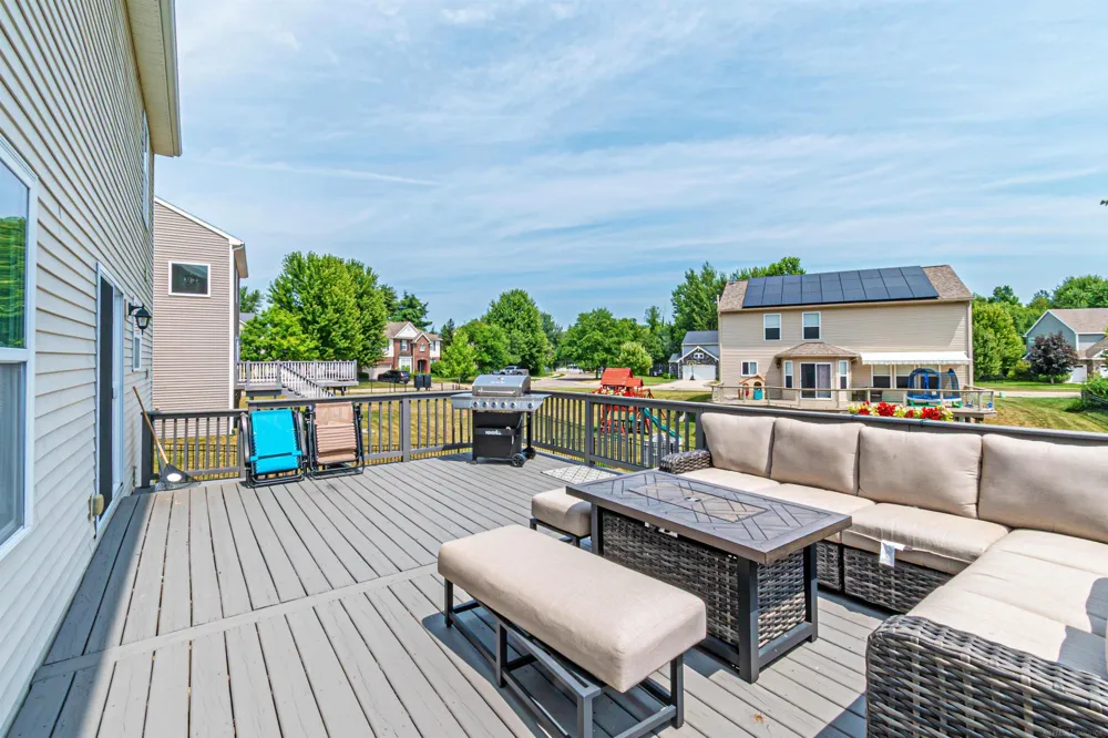 419 Ridgewood Drive Brandon Charter Township, MI 48462