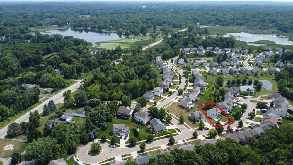 419 Ridgewood Drive Brandon Charter Township, MI 48462