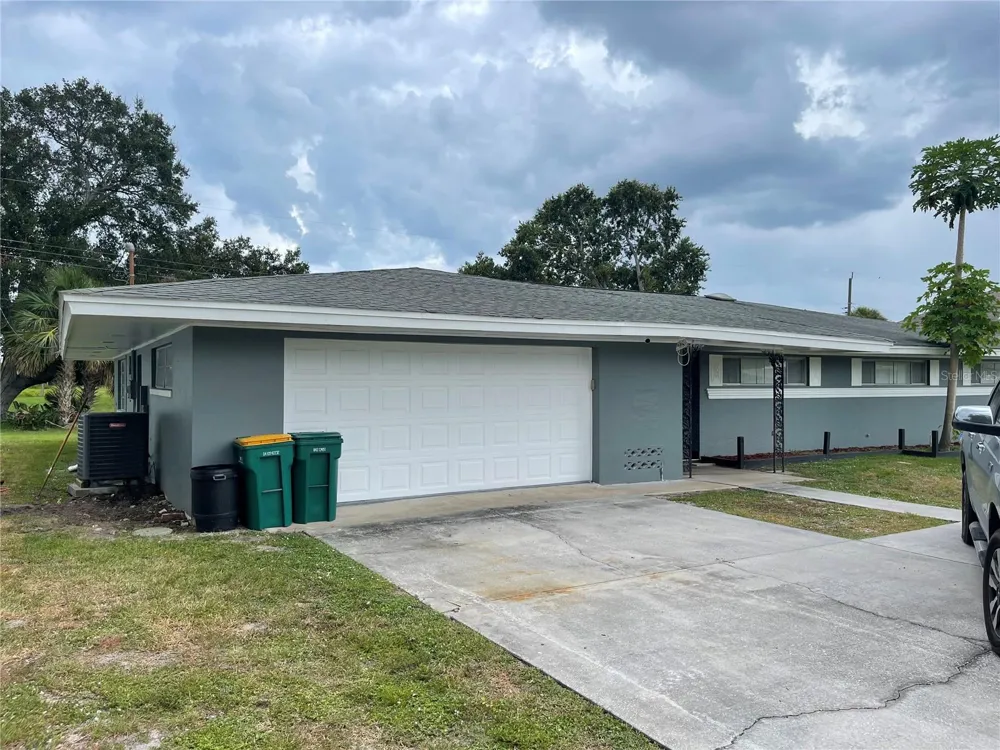 2101 PALM BOULEVARD Melbourne, FL 32901