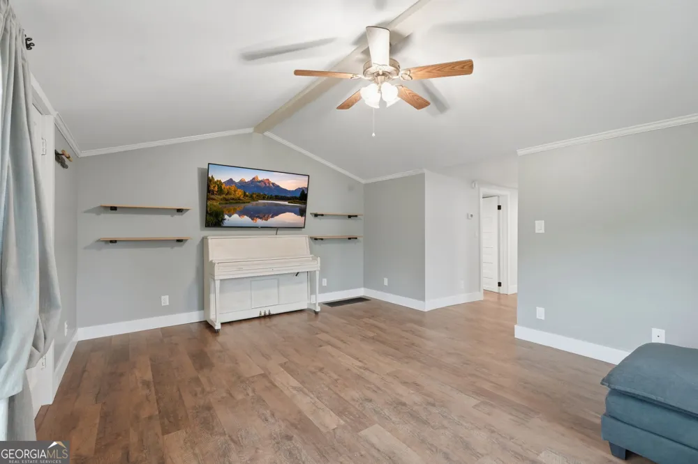 1563 Davenport RD Braselton, GA 30517