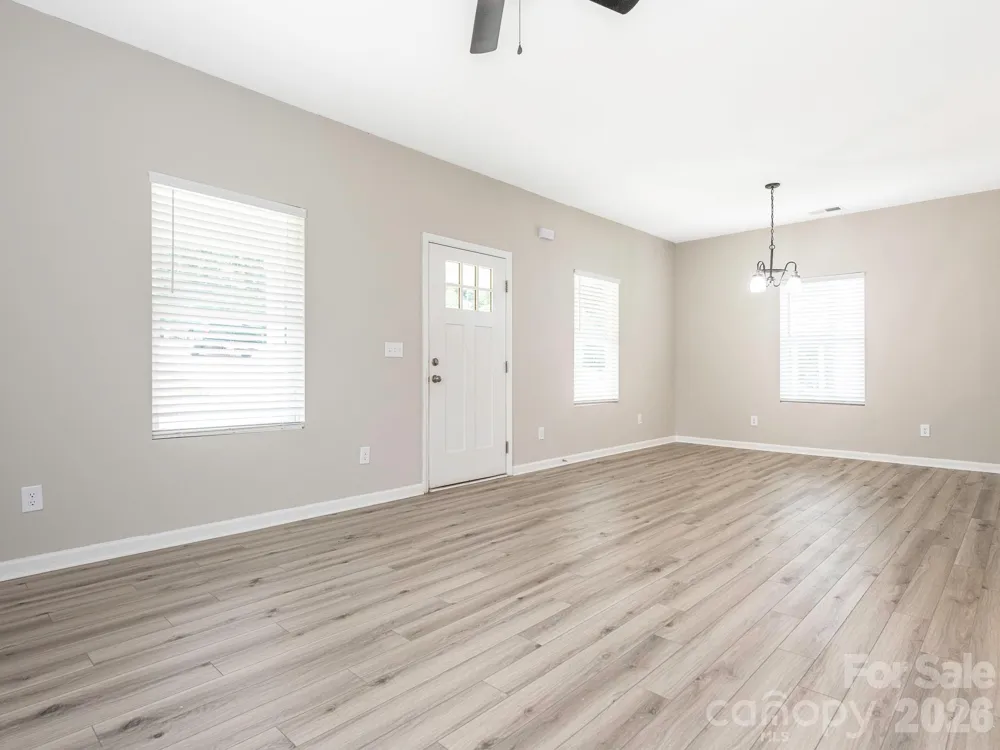 1646 Main Street W Rock Hill, SC 29732