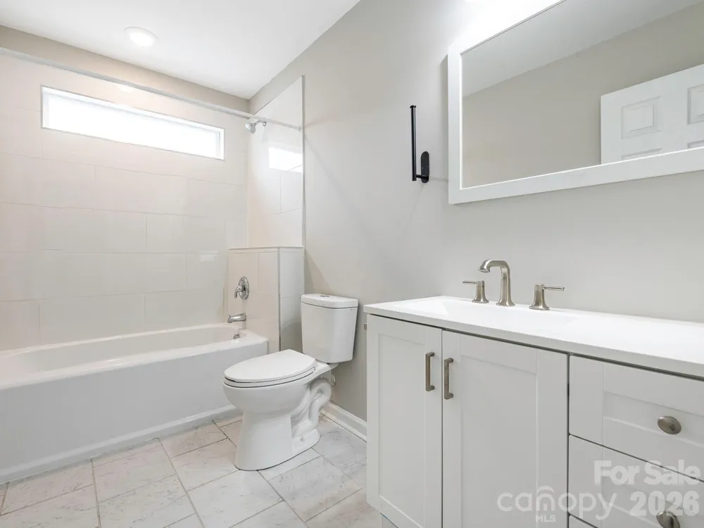 1646 Main Street W Rock Hill, SC 29732