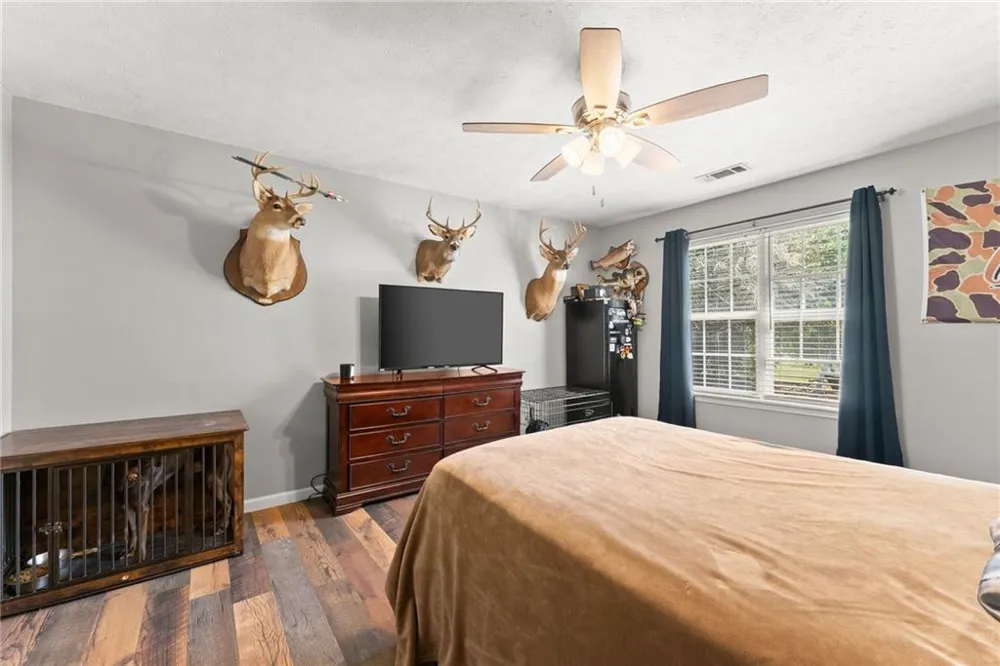 7501 Lula Road Lula, GA 30554