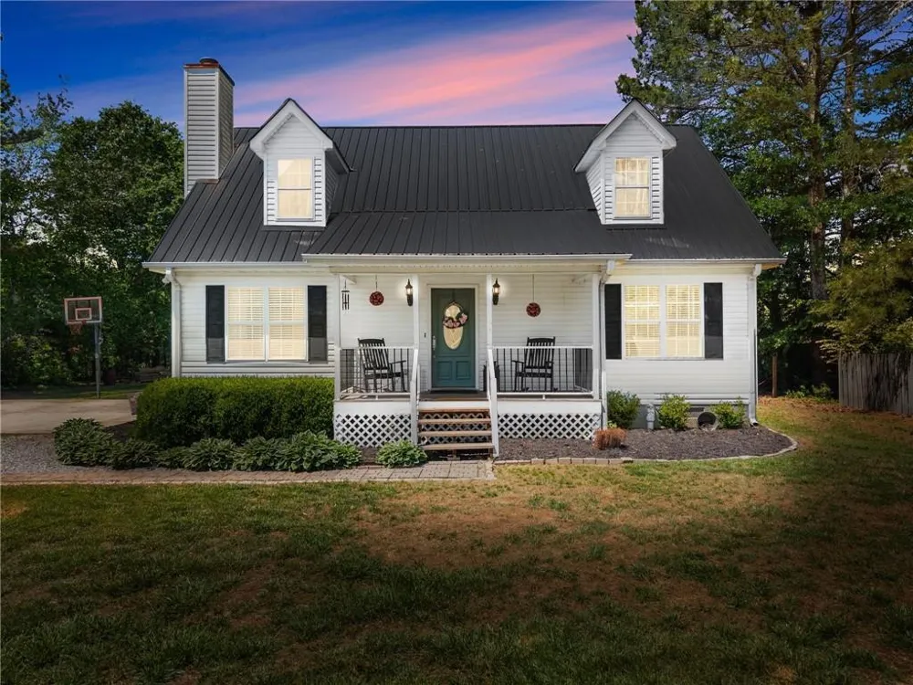 7501 Lula Road Lula, GA 30554