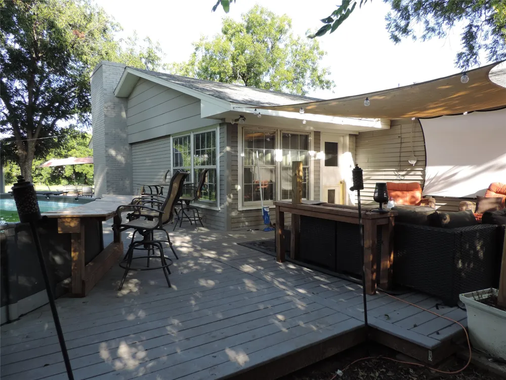 201 Old Sidney Road Comanche, TX 76442