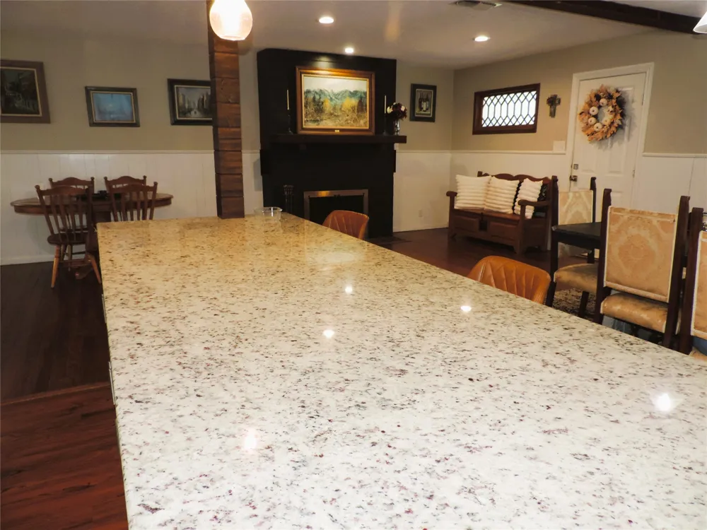 201 Old Sidney Road Comanche, TX 76442