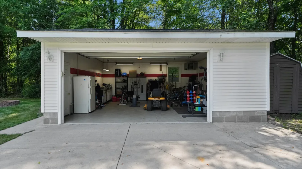 2698 Hamilton Road Muskegon, MI 49445