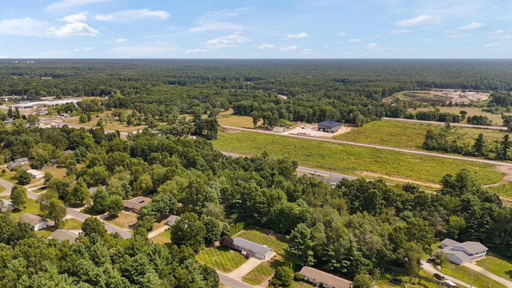 2698 Hamilton Road Muskegon, MI 49445